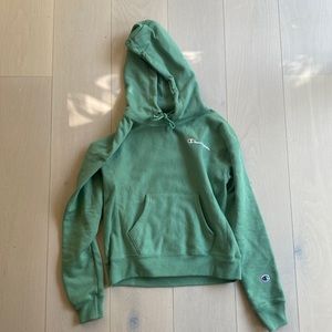 green champion hoodie XS